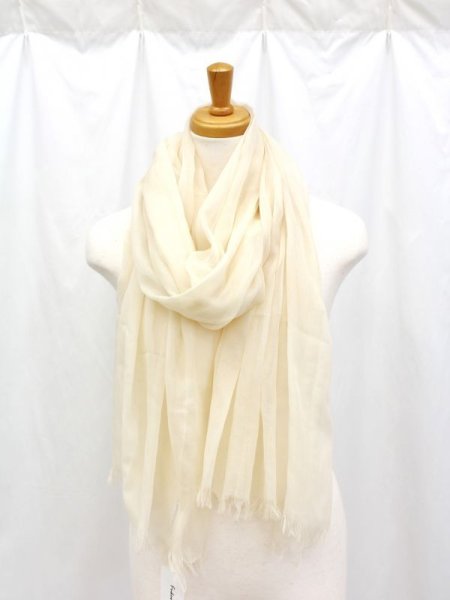 画像2: 光透けるストール　生成り (2)