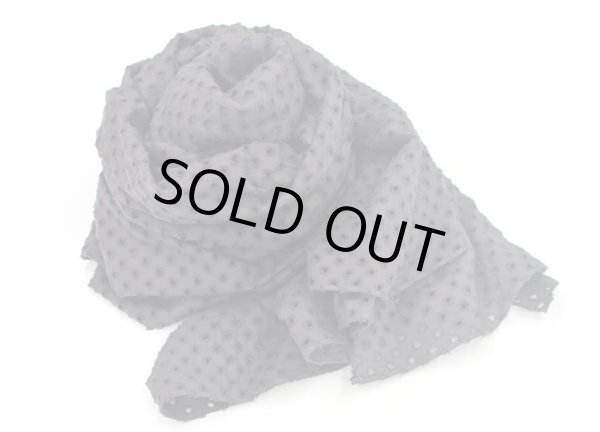 画像1: パンチングストール　チャコールグレー (1)